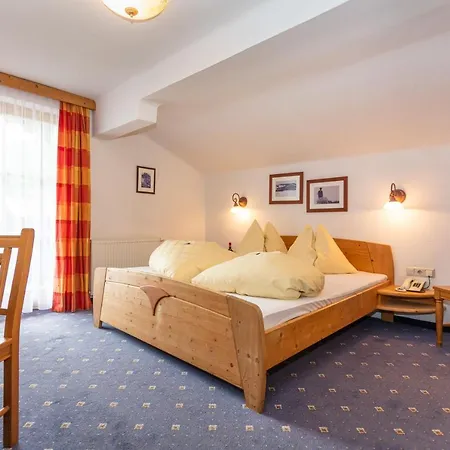 Seighof Guest house 3*