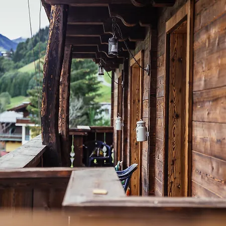 Affittacamere Seighof - Geschichte Zum Anfassen Seit 1366 - Inkl Bergbahnen Im Sommer - Regionales Fruehstueck - Bergpanorama - Joker Card Saalbach-Hinterglemm