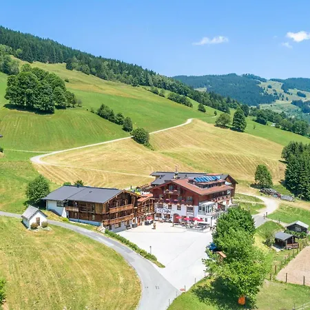 Seighof - Geschichte Zum Anfassen Seit 1366 - Inkl Bergbahnen Im Sommer - Regionales Fruehstueck - Bergpanorama - Joker Card